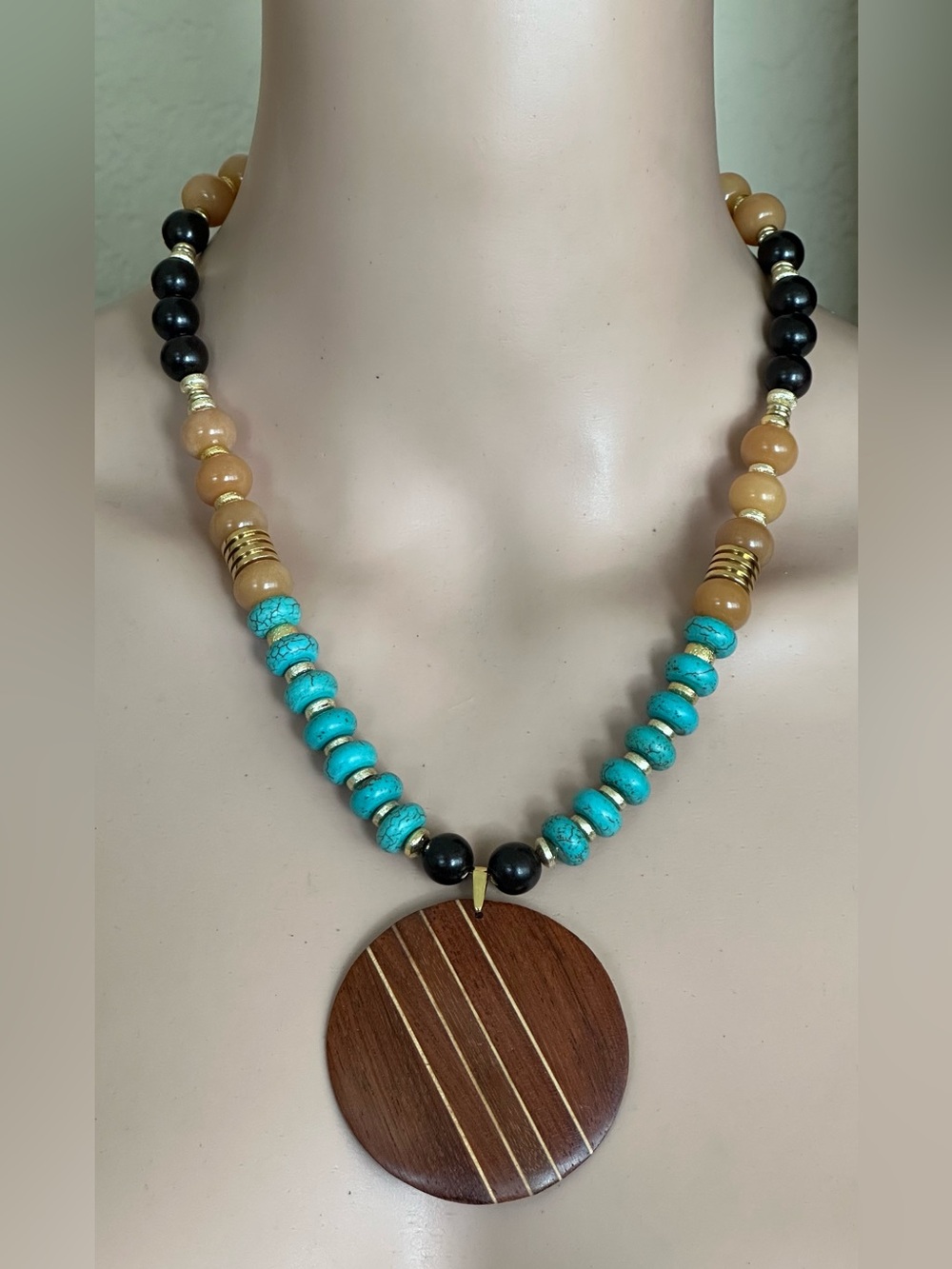 22-1/2 inch Mixed Bead Necklace NWOT